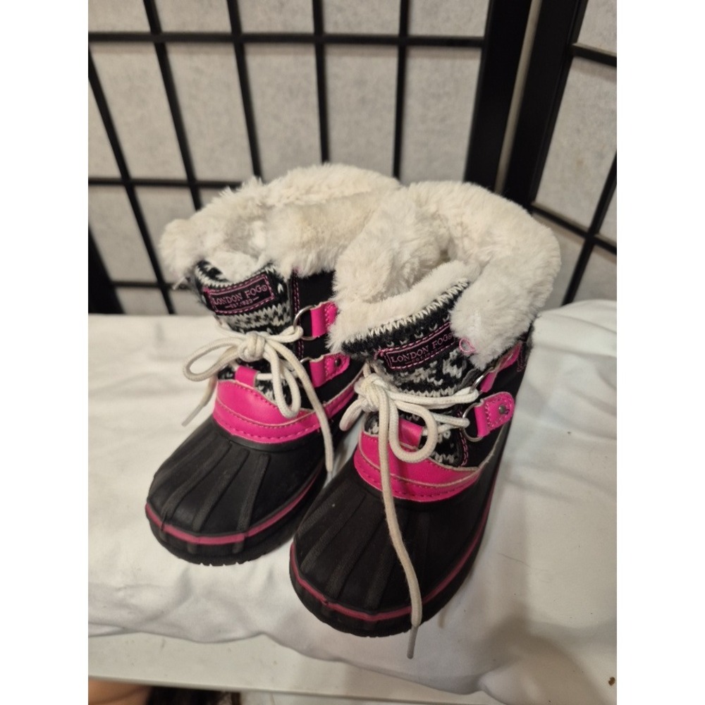 London Fog Girls Winter Boots Black Pink Fair Isle Faux Fur Duck Boots Size 11